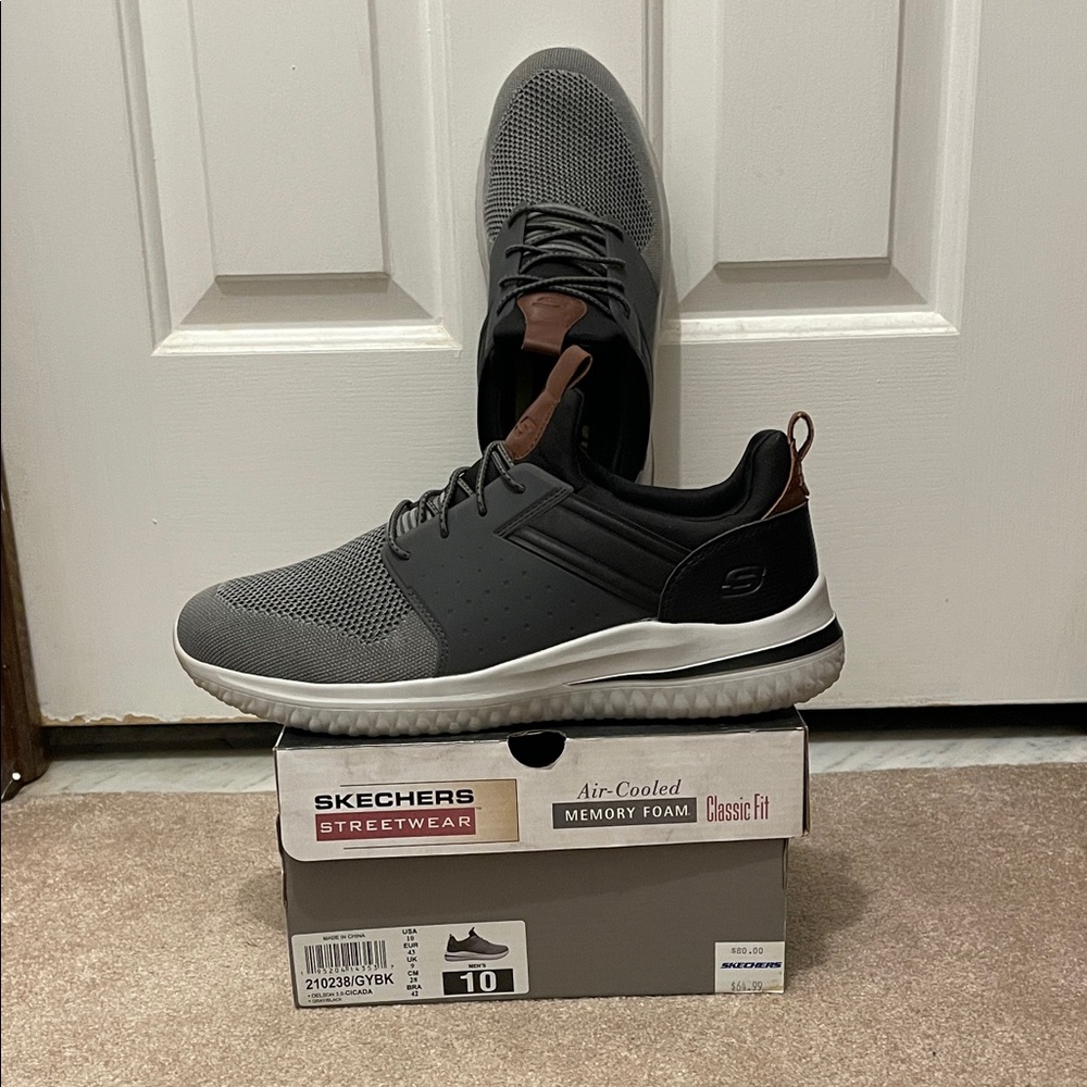 Skechers Men's Delson Black and Gray Sneakers